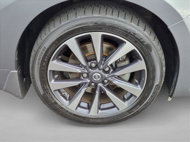 Used 2016 Nissan Altima 2.5 SV FWD image 22