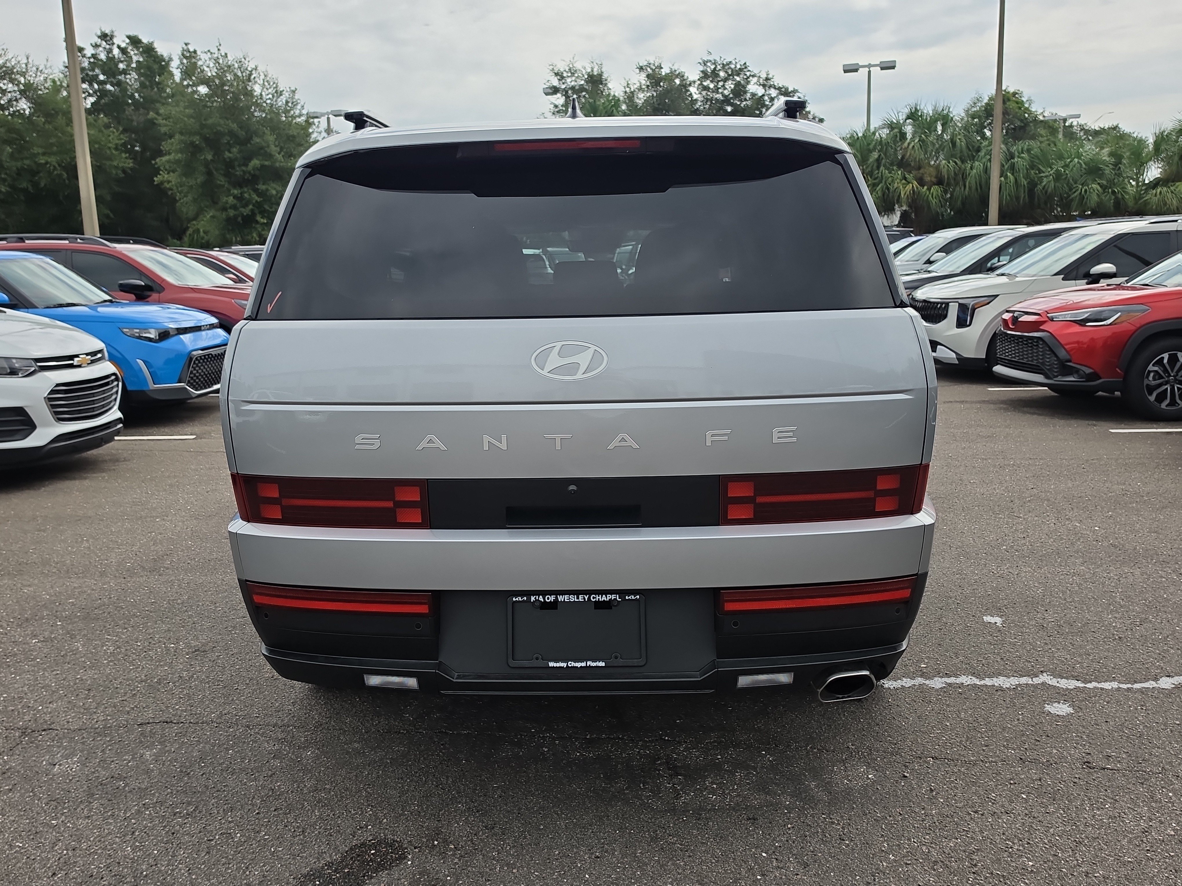 Used 2025 Hyundai Santa Fe SEL FWD image 7