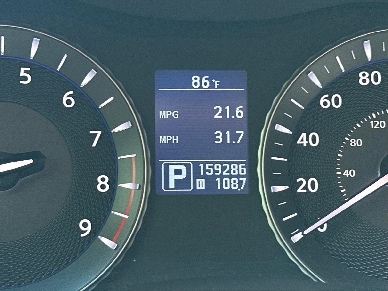 Used 2011 INFINITI M37 w/ Premium Pkg RWD image 20