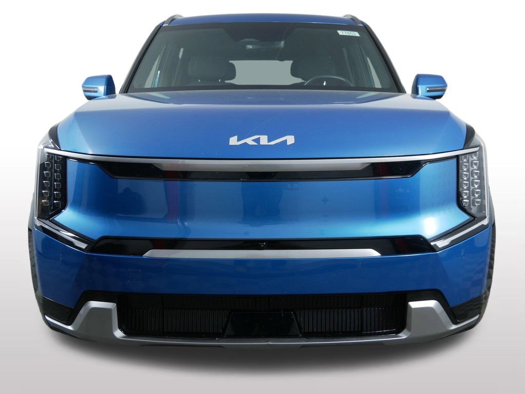 Certified 2024 Kia EV9 Land AWD/4WD image 3