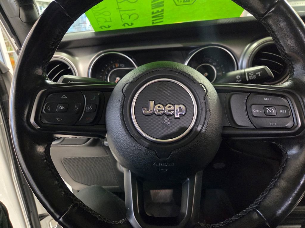 Certified 2021 Jeep Gladiator Willys image 6