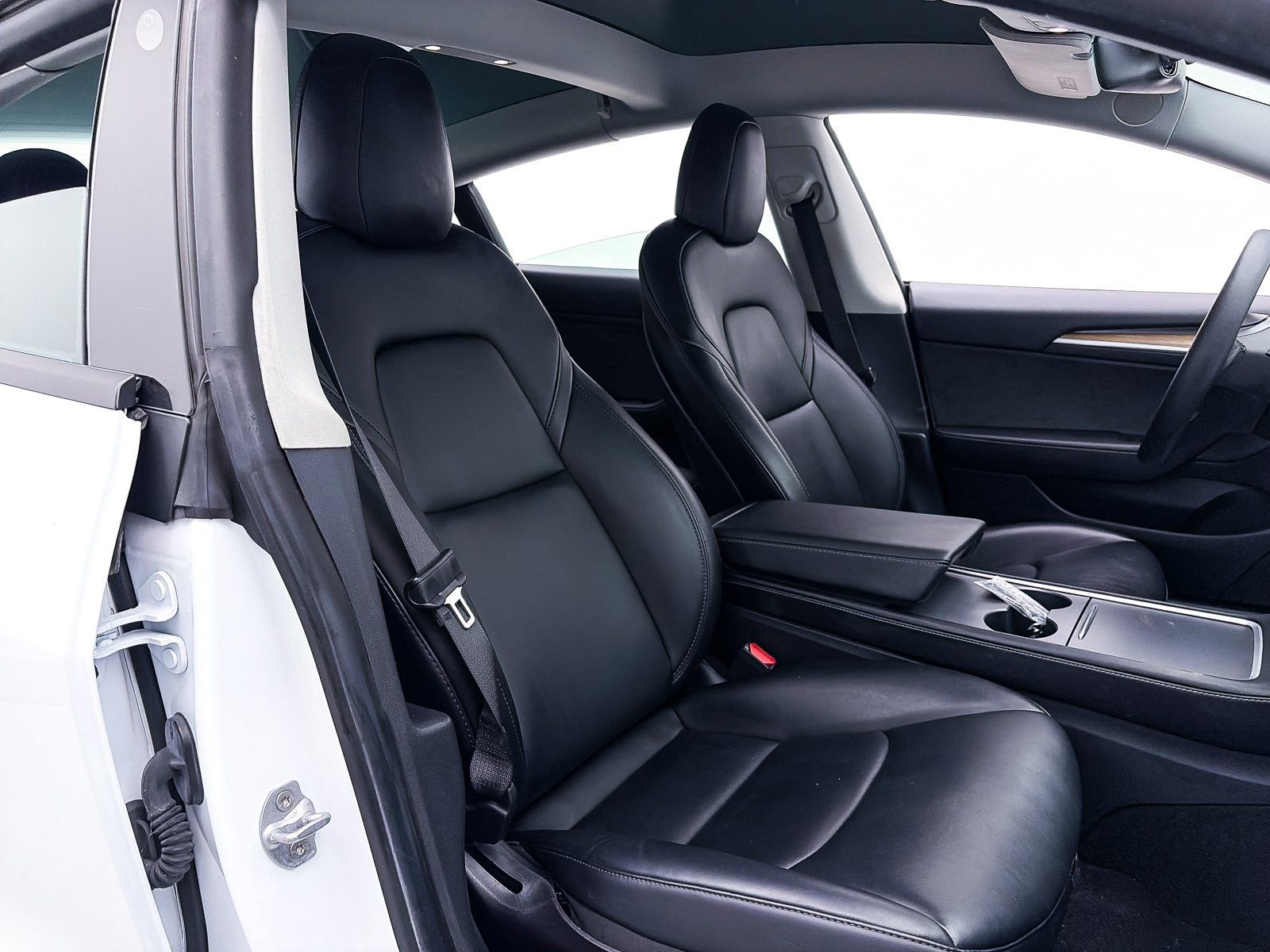 Used 2021 Tesla Model 3 Standard Range Plus image 29