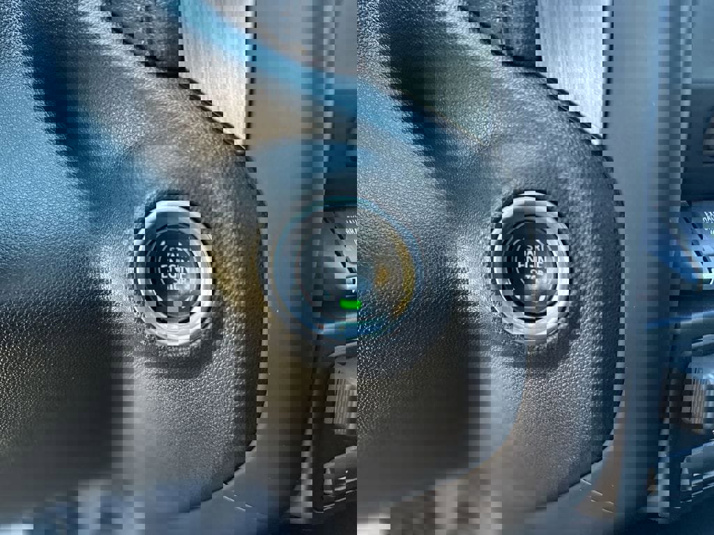 Certified 2020 GMC Sierra 2500 Denali w/ Denali Ultimate Package image 13