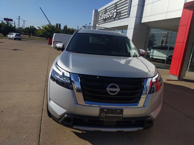 Used 2025 Nissan Pathfinder SL image 15