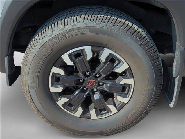 Used 2024 Nissan Frontier Pro-X RWD image 6