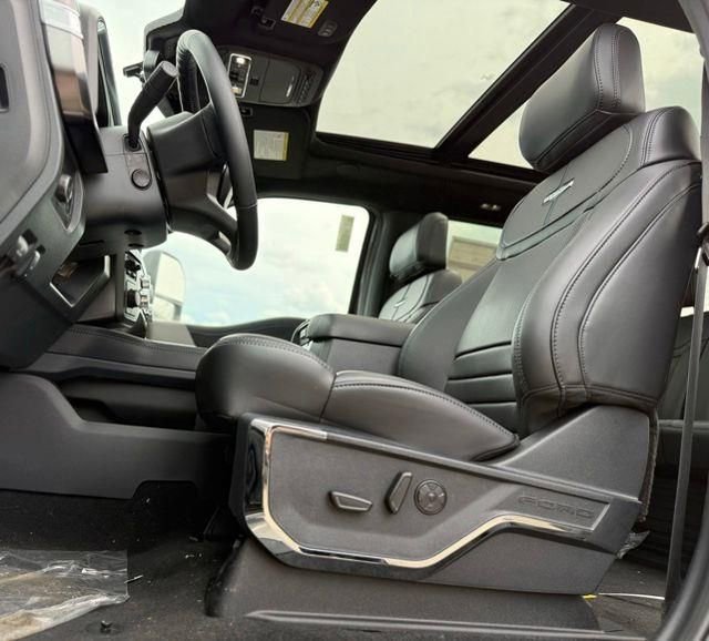 New 2026 Ford F250 Platinum AWD/4WD image 16