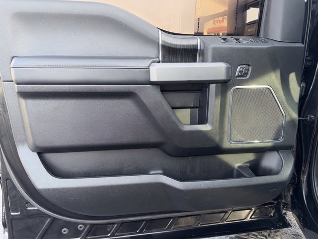 Used 2019 Ford F350 Platinum w/ Platinum Ultimate Package image 9