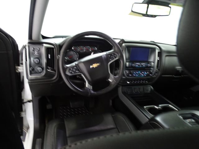Used 2018 Chevrolet Silverado 1500 LTZ Z71 w/ Redline Edition AWD/4WD image 5