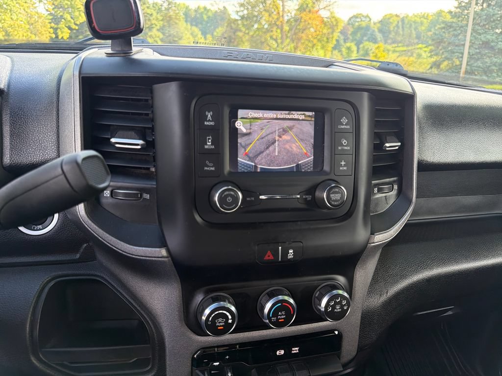 Used 2024 RAM 3500 Tradesman w/ Chrome Appearance Group AWD/4WD image 20