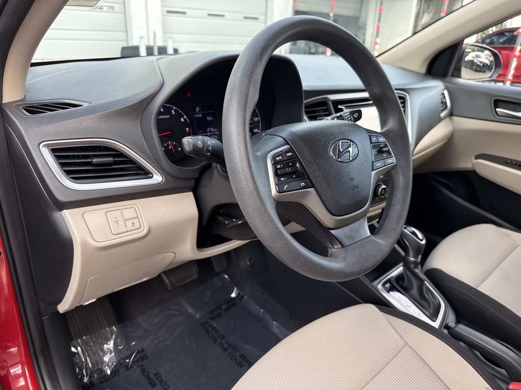 Used 2018 Hyundai Accent SE FWD image 24