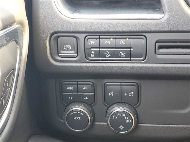 Certified 2023 Chevrolet Tahoe Z71 w/ Luxury Package image 20