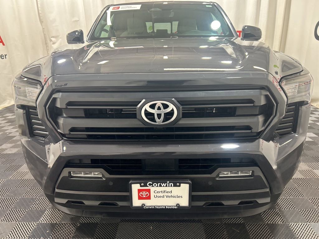 Used 2025 Toyota Tacoma SR5 image 3