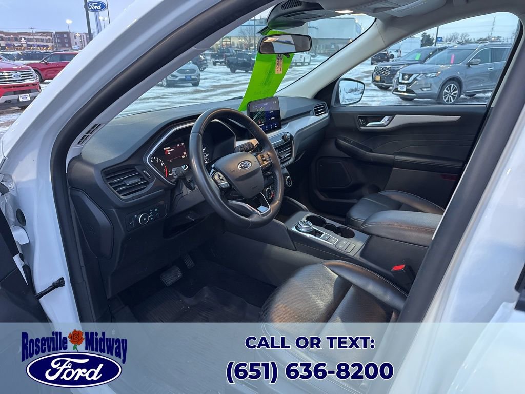 Used 2022 Ford Escape SEL image 25