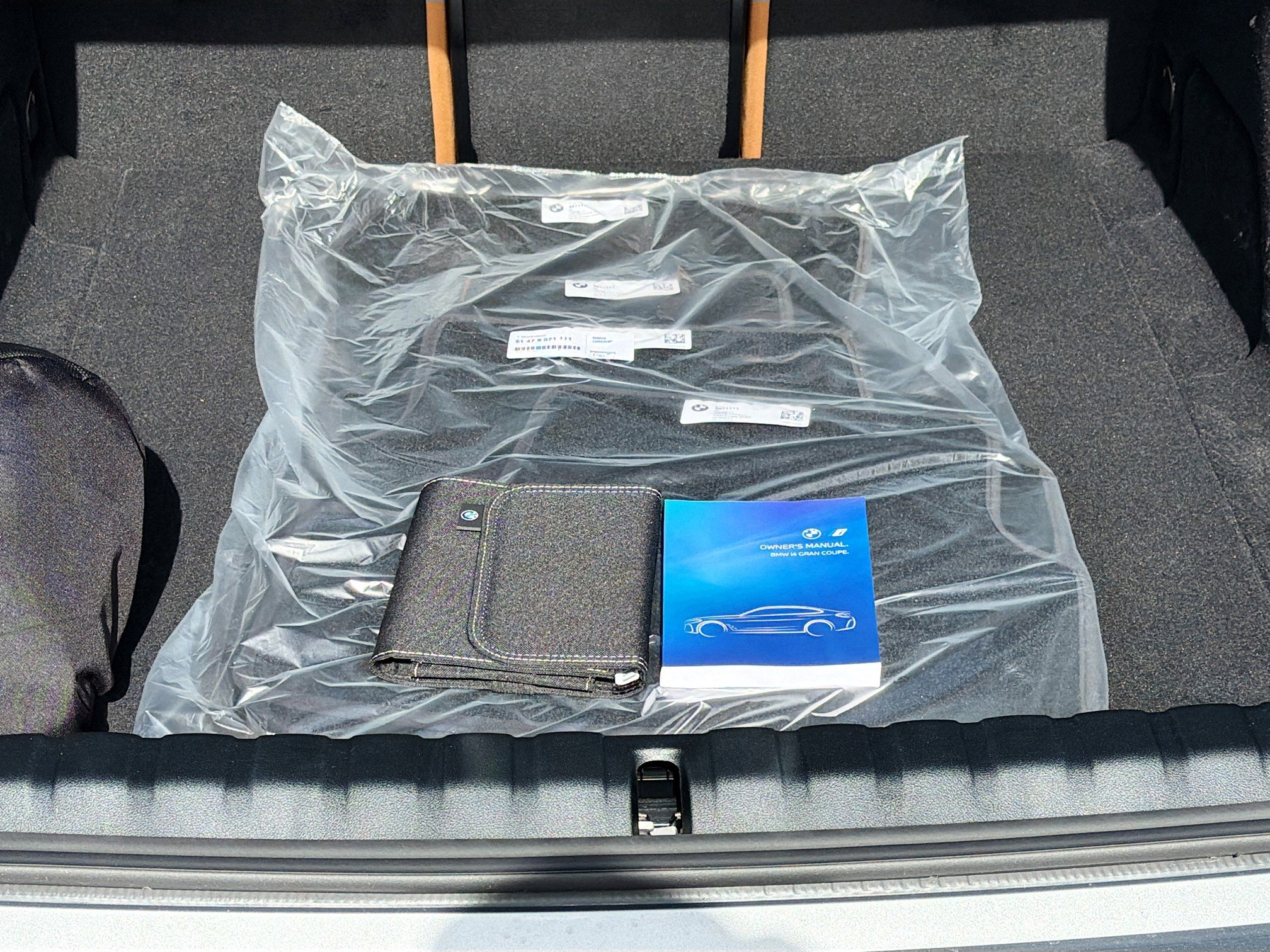 New 2026 BMW i4 eDrive40 w/ Parking Assistance Package image 43