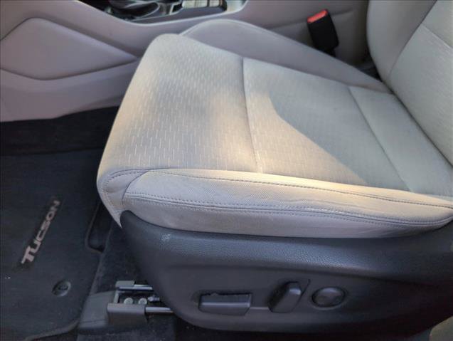Used 2019 Hyundai Tucson Value AWD/4WD image 11