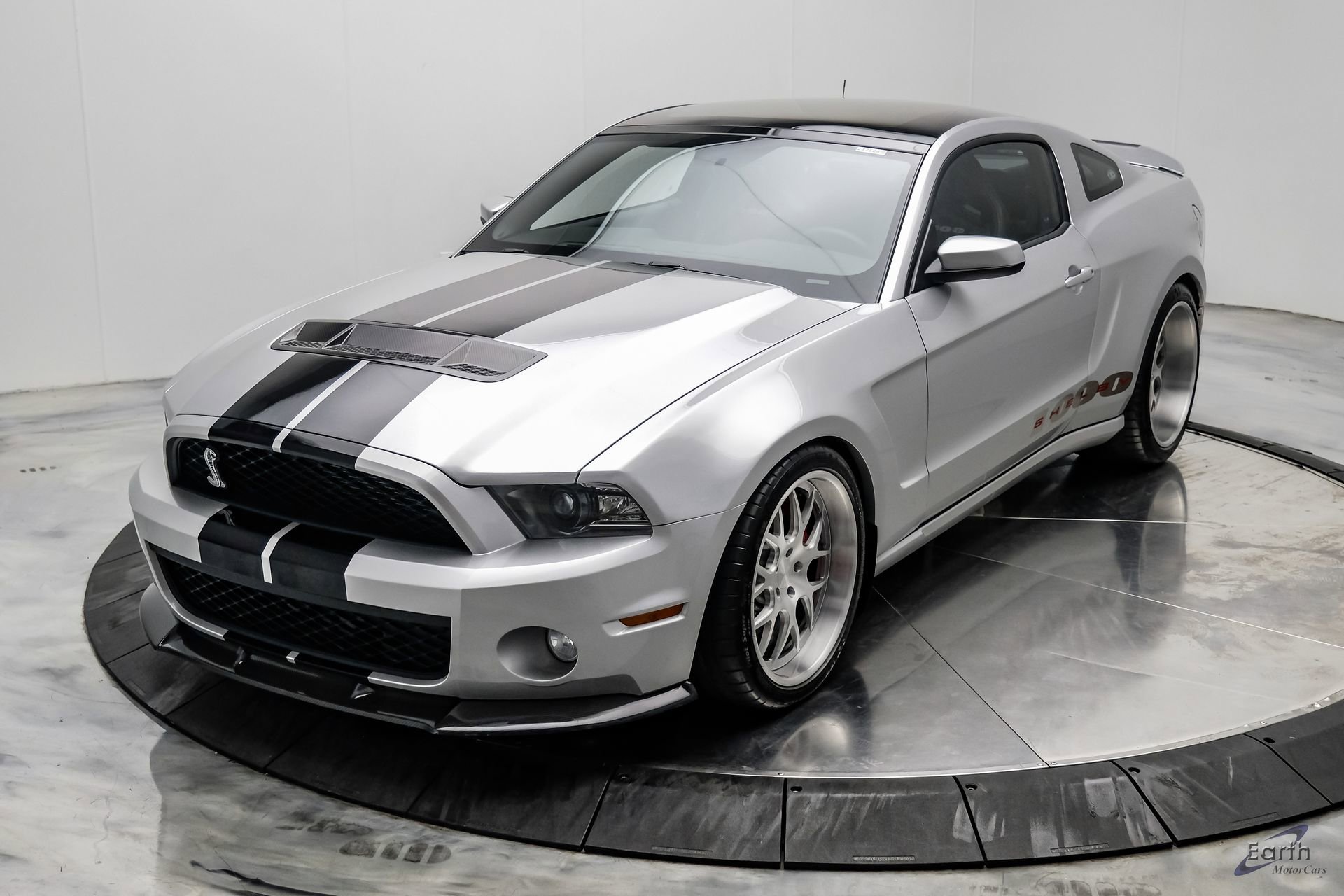 Used 2012 Ford Mustang Shelby GT500 w/ SVT Performance Pkg RWD image 7