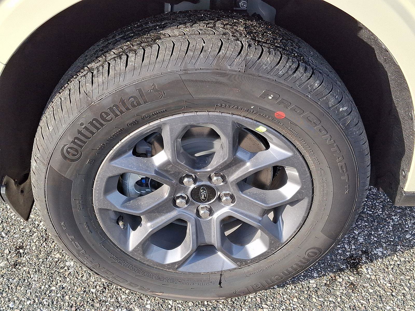 New 2025 Ford Maverick XLT image 5