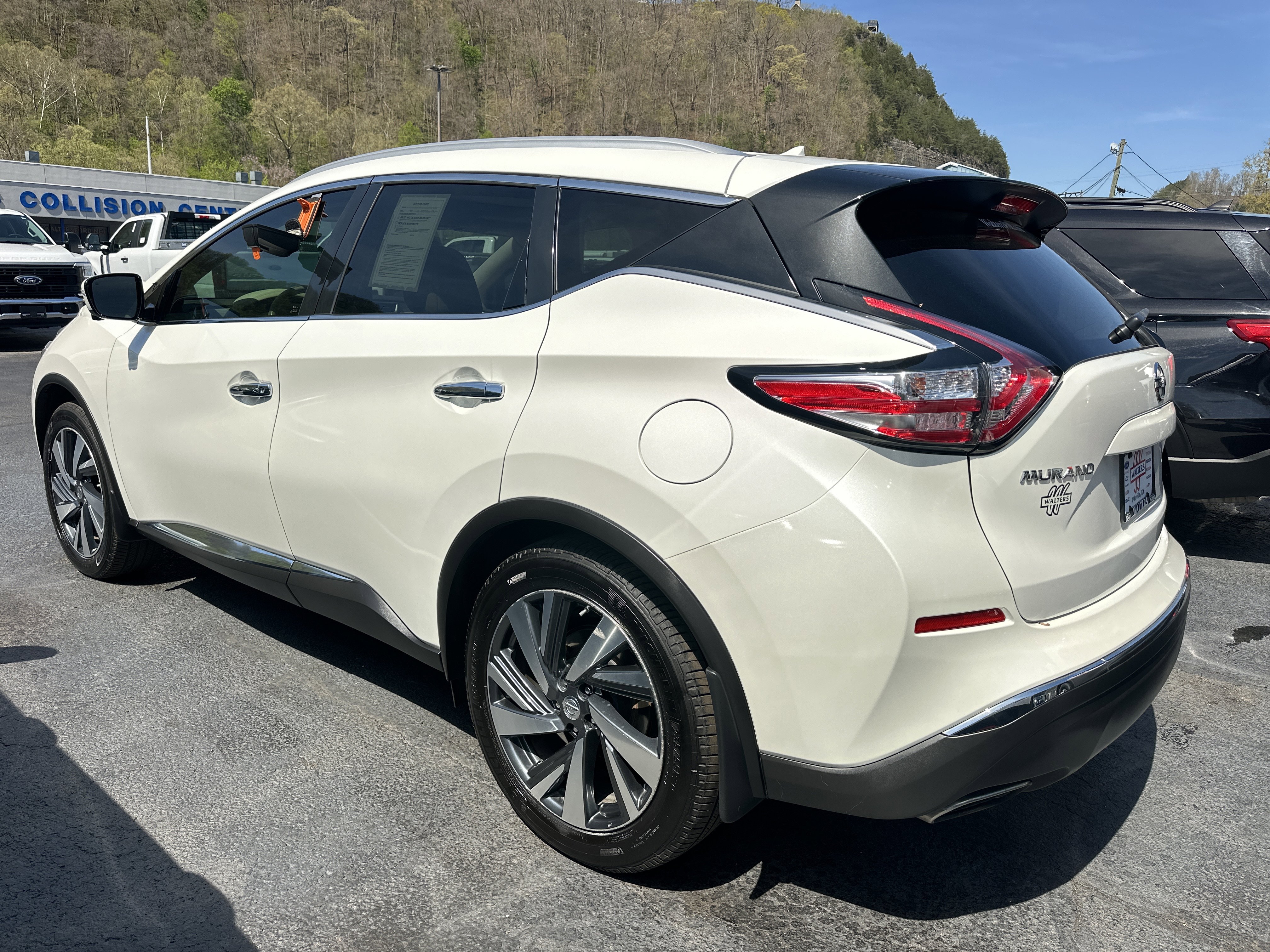 Used 2015 Nissan Murano Platinum w/ Platinum Technology Package AWD/4WD image 4