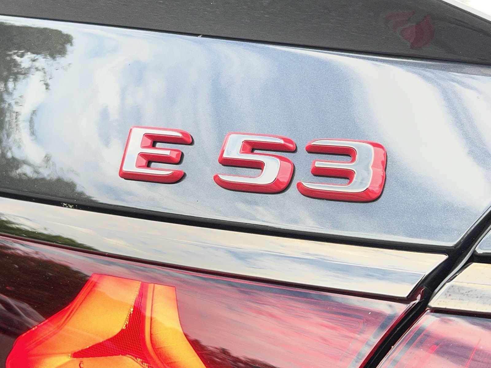 Used 2025 Mercedes-Benz E 53 AMG e 4MATIC Sedan w/ Multicontour Seating Package image 36