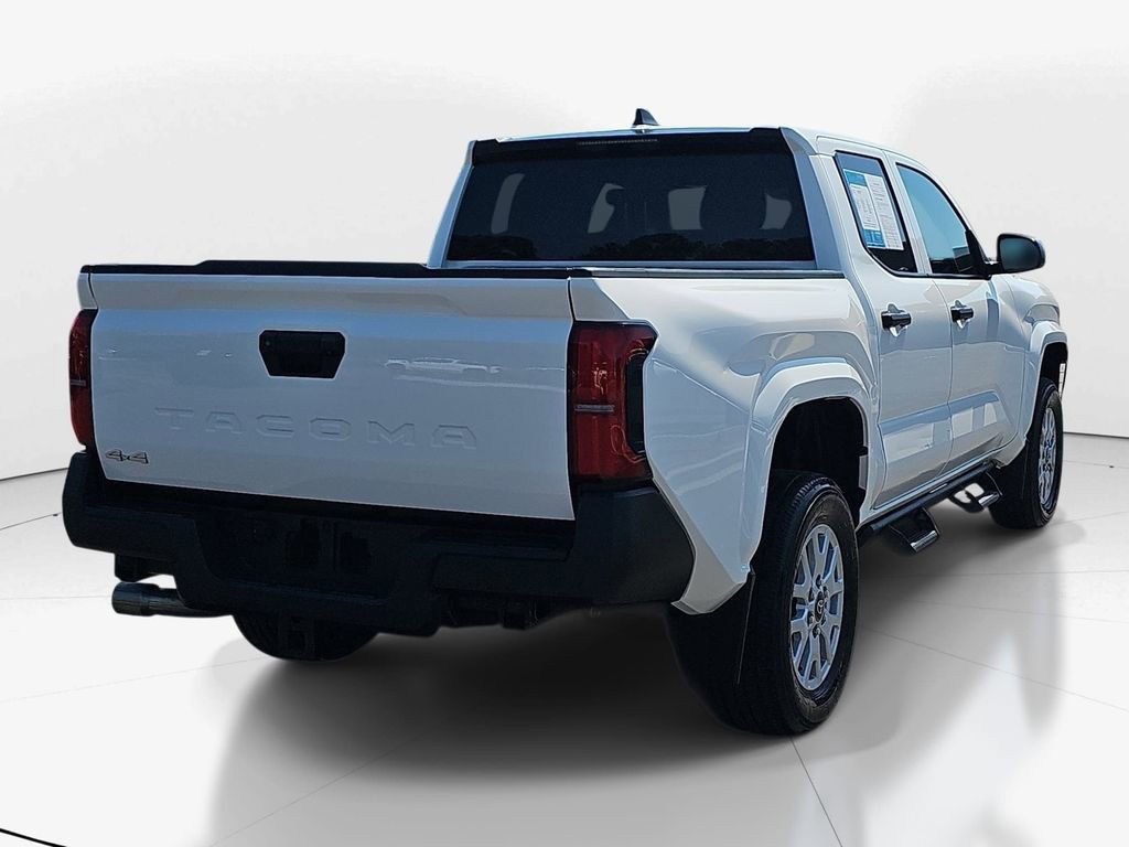 Used 2024 Toyota Tacoma SR AWD/4WD image 5