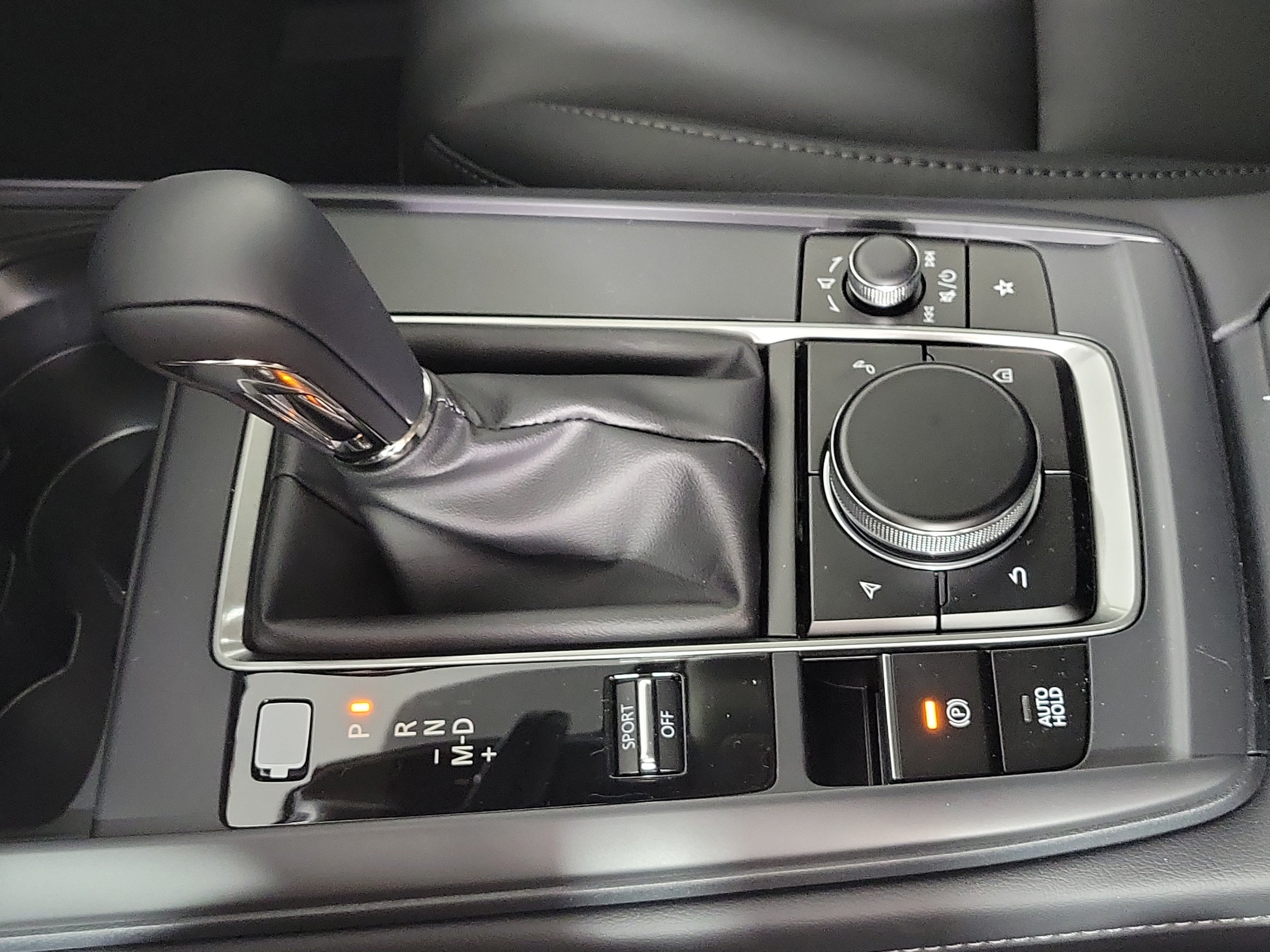 New 2026 MAZDA CX-30 AWD 2.5 S w/ Select Sport Pkg image 23