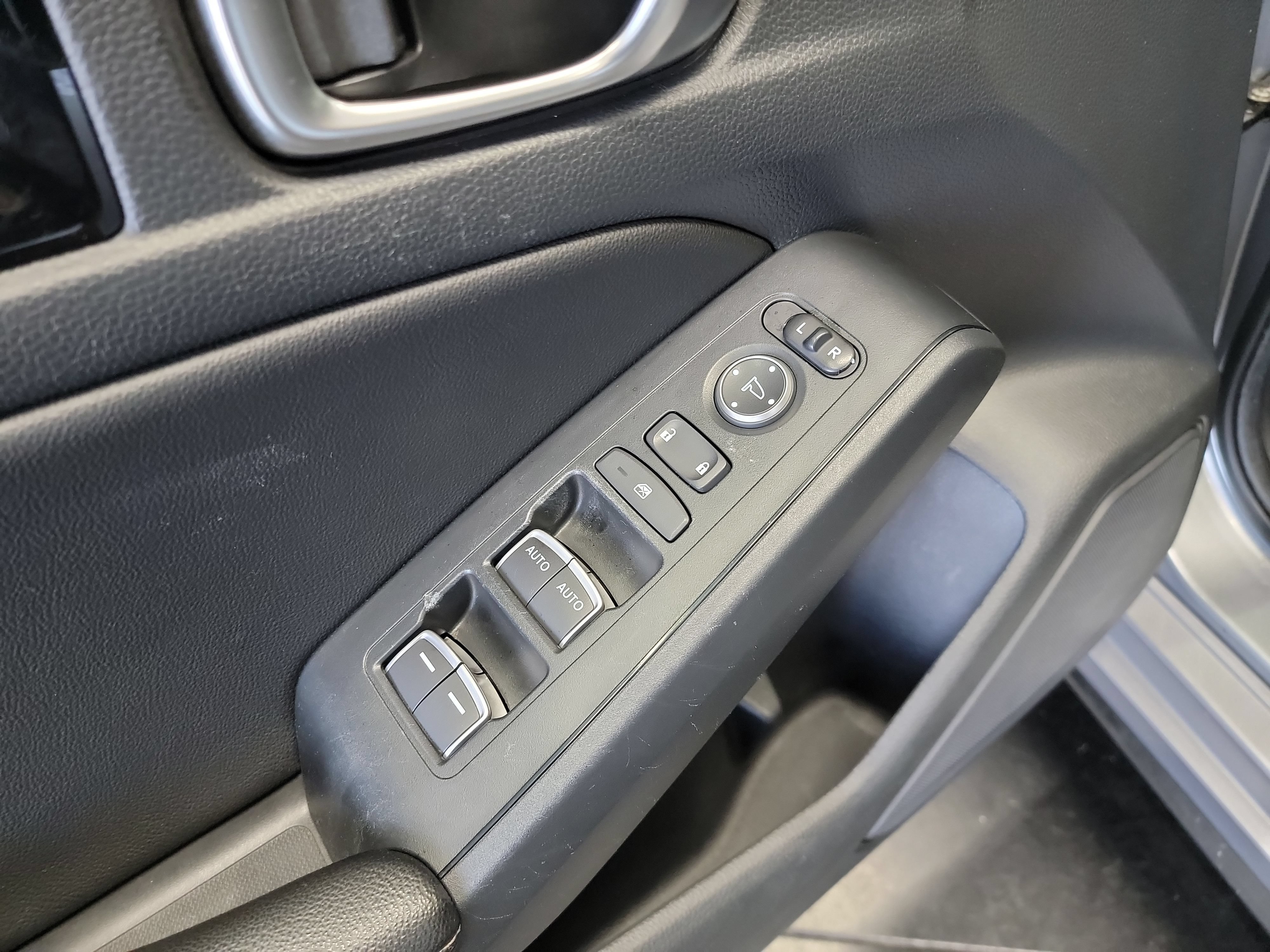 Certified 2024 Honda Civic EX-L image 14