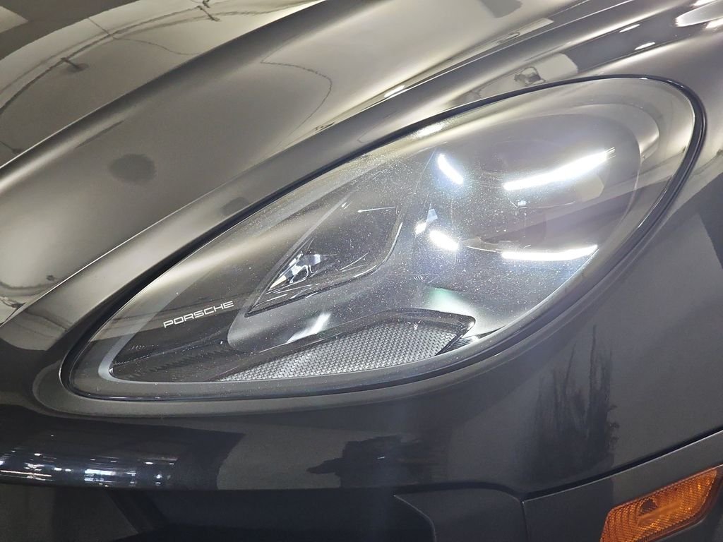 Used 2019 Porsche Macan AWD/4WD image 33