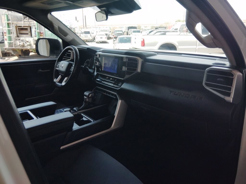 Used 2022 Toyota Tundra SR5 RWD image 10