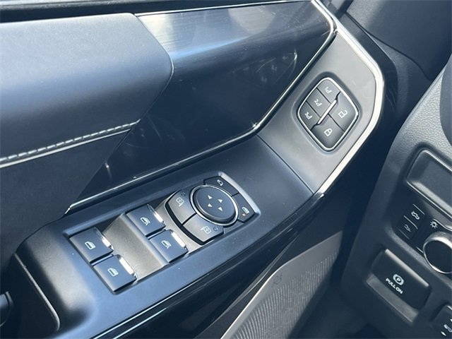 New 2025 Ford F150 Lightning Platinum image 25