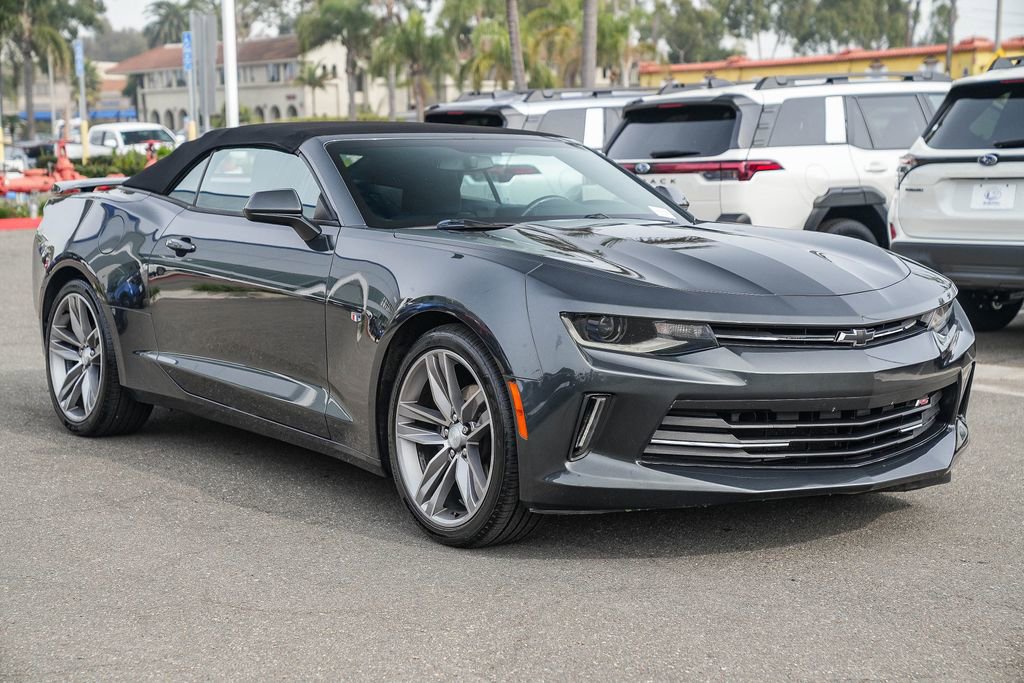 Used 2018 Chevrolet Camaro LT w/ RS Package image 3