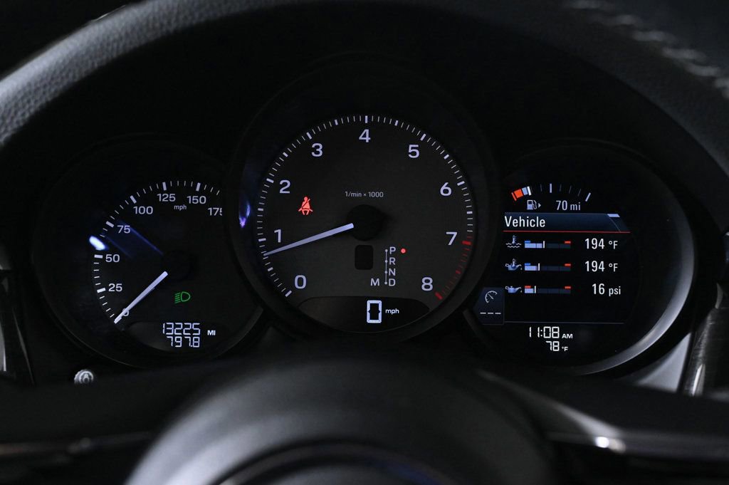 Certified 2023 Porsche Macan S image 14