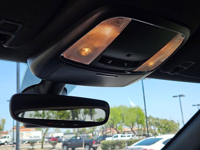 Used 2019 Jeep Grand Cherokee Laredo w/ 18" Wheel & 8.4" Radio Group RWD image 18