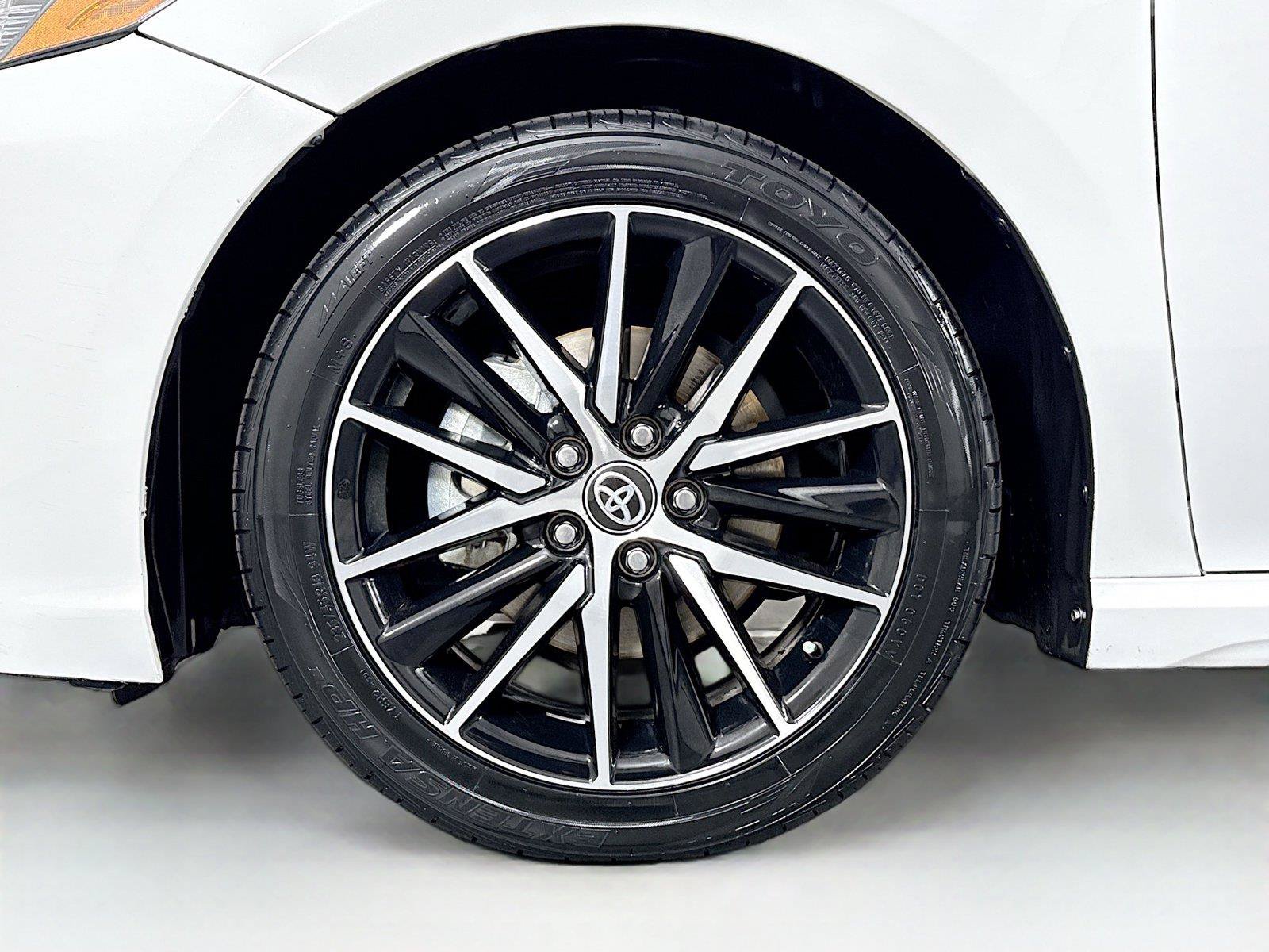 Certified 2023 Toyota Camry SE FWD image 39