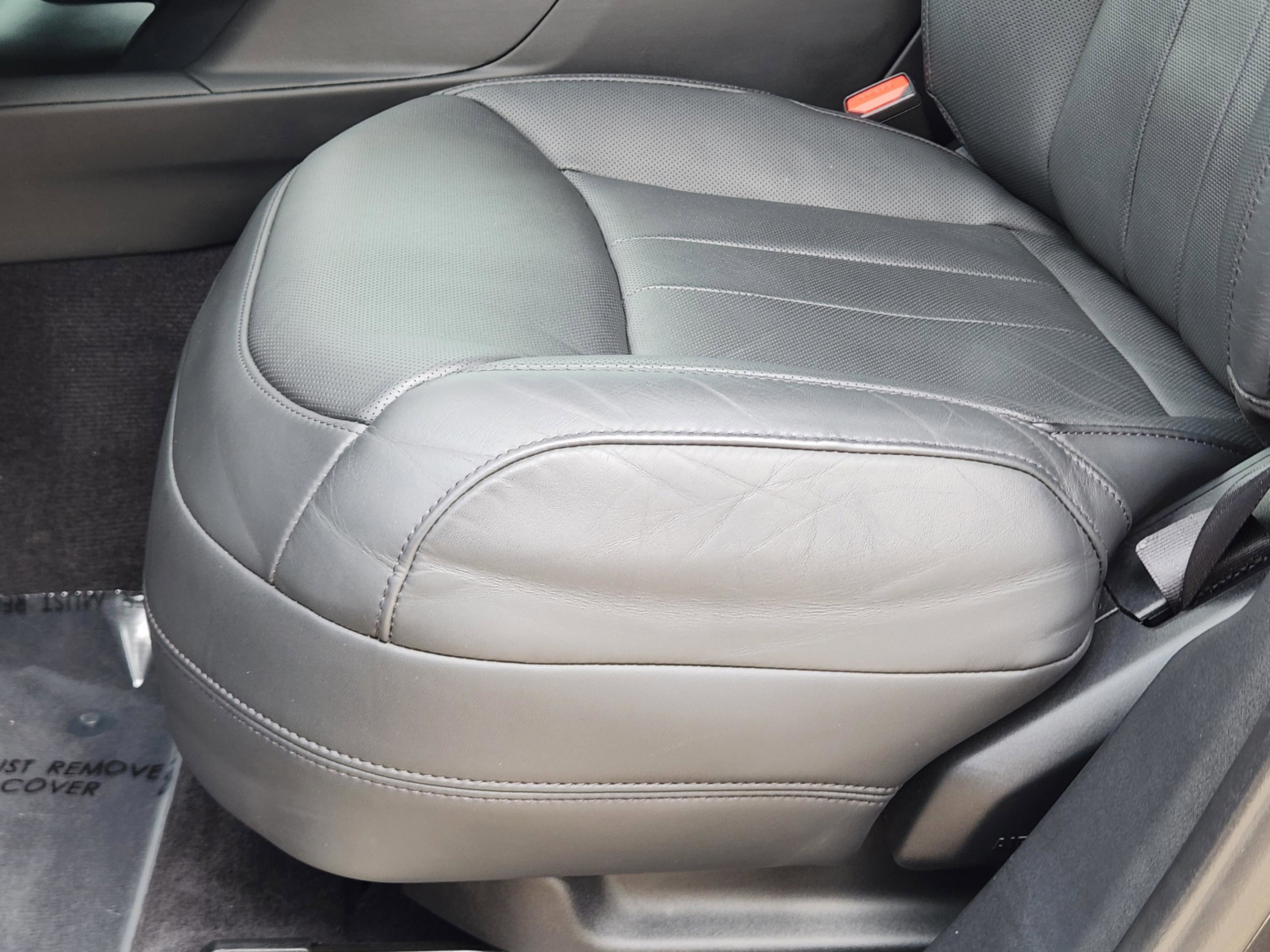 Used 2024 Land Rover Range Rover Sport SE image 19