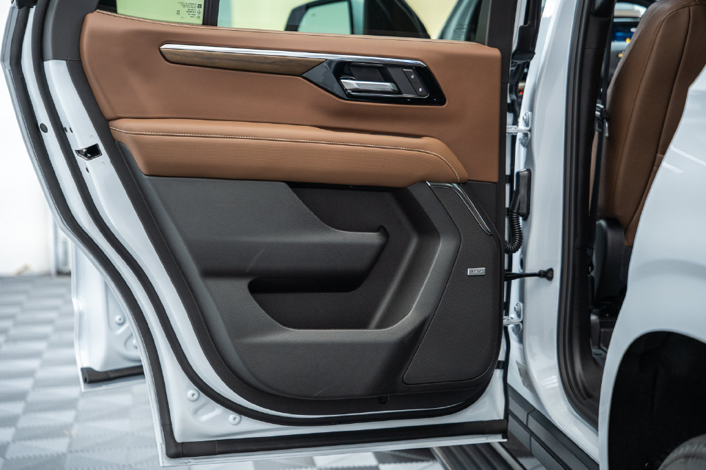 New 2026 Chevrolet Tahoe High Country AWD/4WD image 42