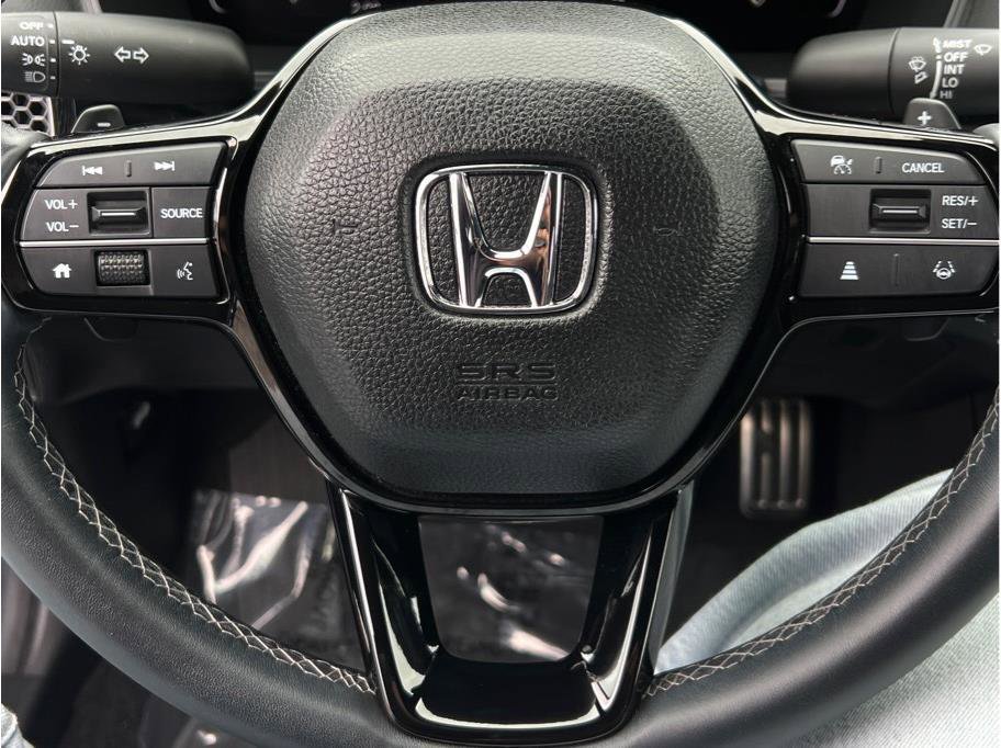 Used 2023 Honda Civic Sport image 11