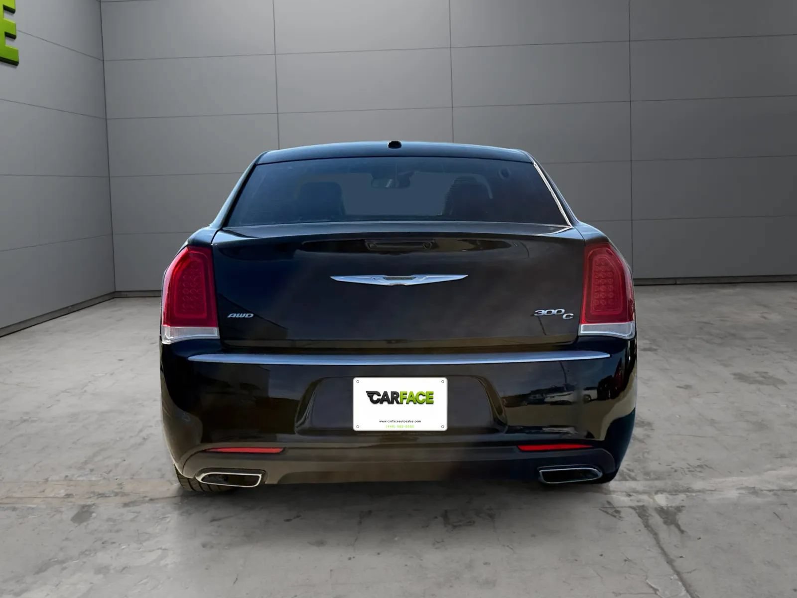 Used 2017 Chrysler 300 C Platinum AWD/4WD image 11