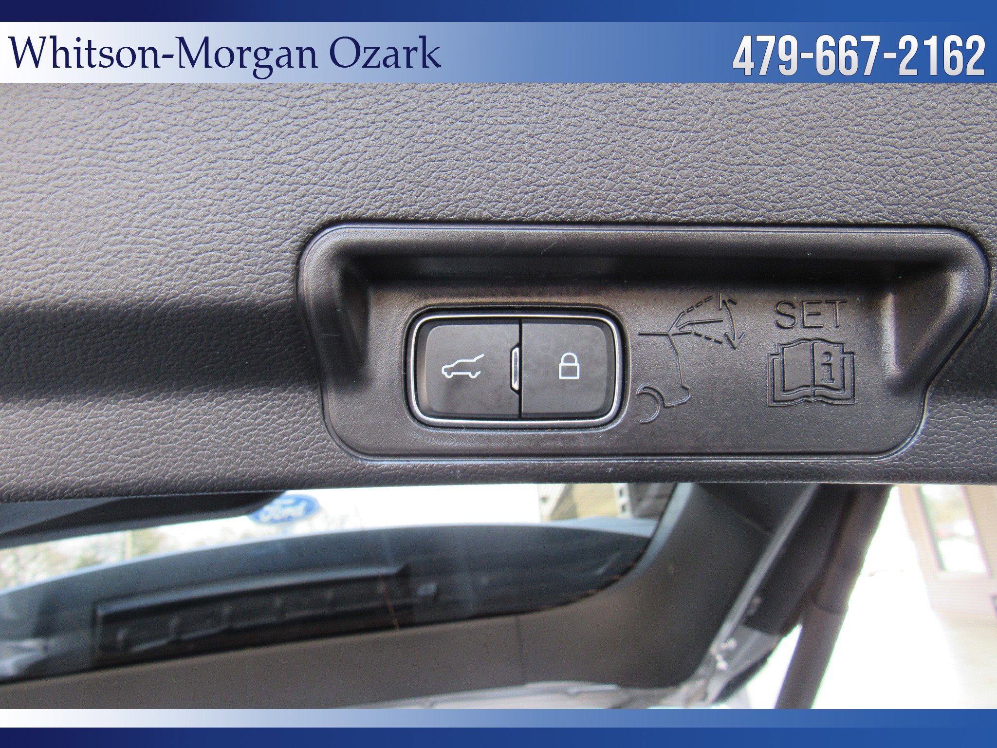 Used 2021 Ford Explorer XLT image 25