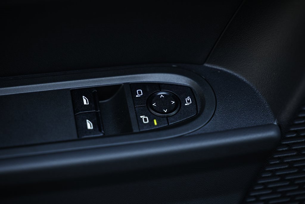 New 2026 MINI Cooper 2-Door Hardtop image 17