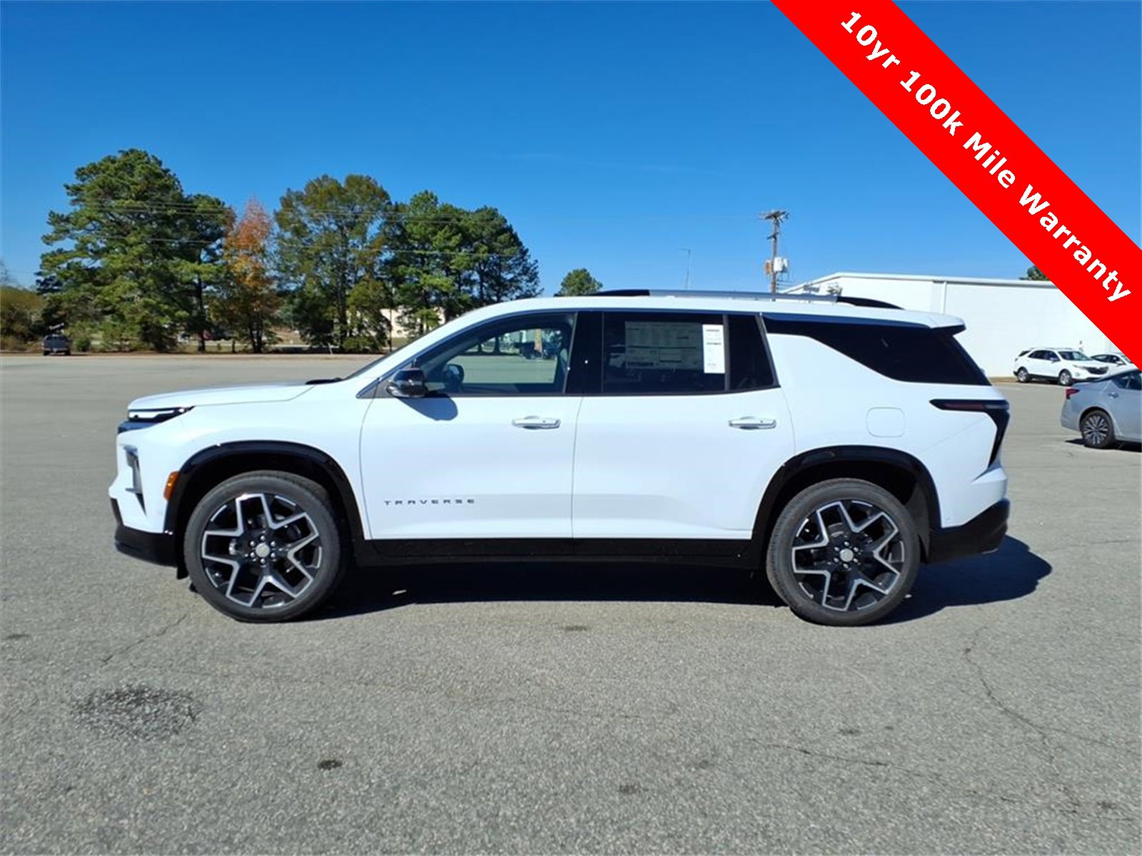 New 2026 Chevrolet Traverse High Country image 2