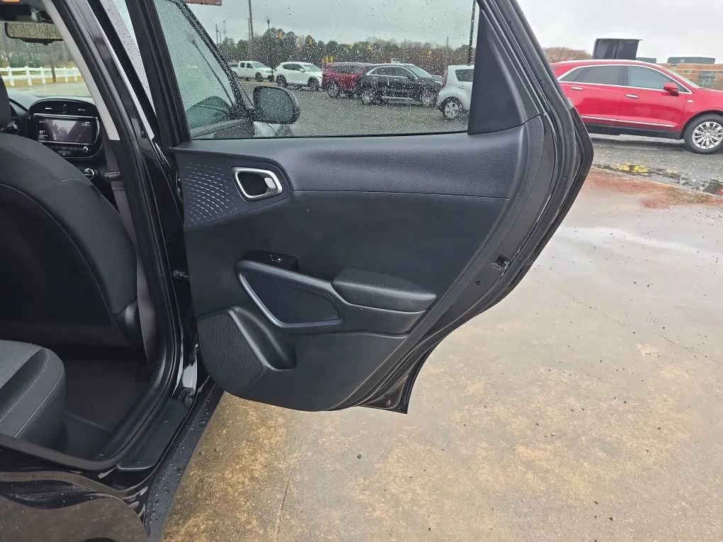 Used 2022 Kia Soul S image 46