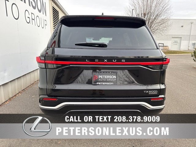 New 2026 Lexus TX 500h AWD image 4