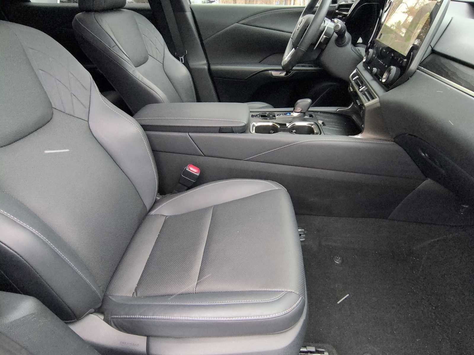 Used 2023 Lexus RX 350 Premium w/ Cold Area Package image 28