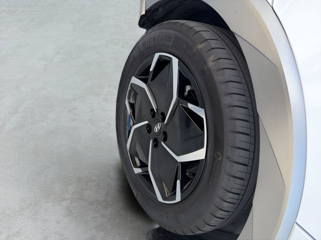 Used 2024 Hyundai Ioniq 5 Limited RWD image 17