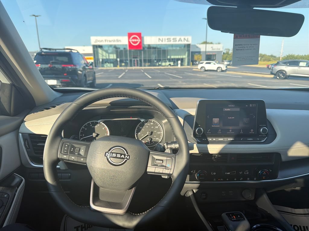 New 2026 Nissan Rogue Dark Armor AWD/4WD image 9