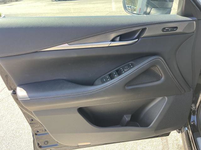 Certified 2023 INFINITI QX60 Luxe w/ Cargo Package AWD/4WD image 10