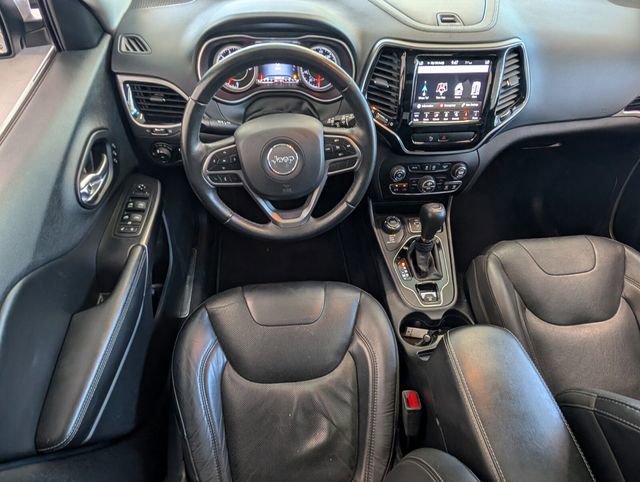 Used 2019 Jeep Cherokee Limited image 8