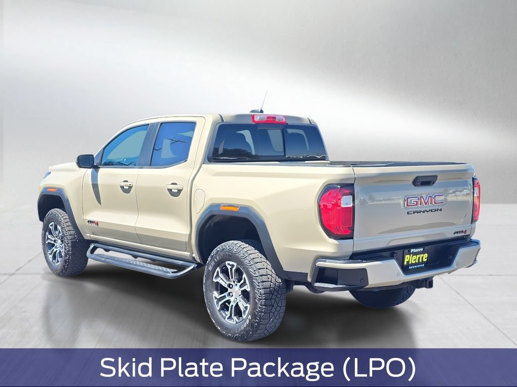 Used 2024 GMC Canyon AT4 w/ LPO, Off Road Lift Package AWD/4WD image 4