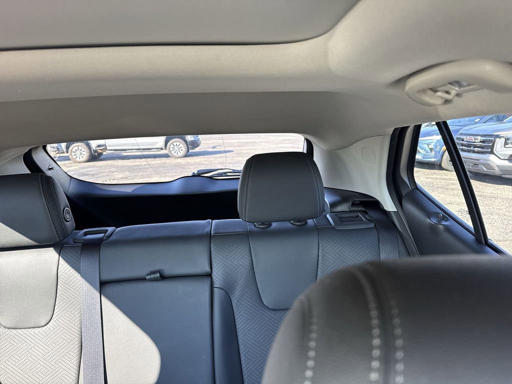 Certified 2020 Buick Encore GX Essence w/ Experience Buick Package image 12