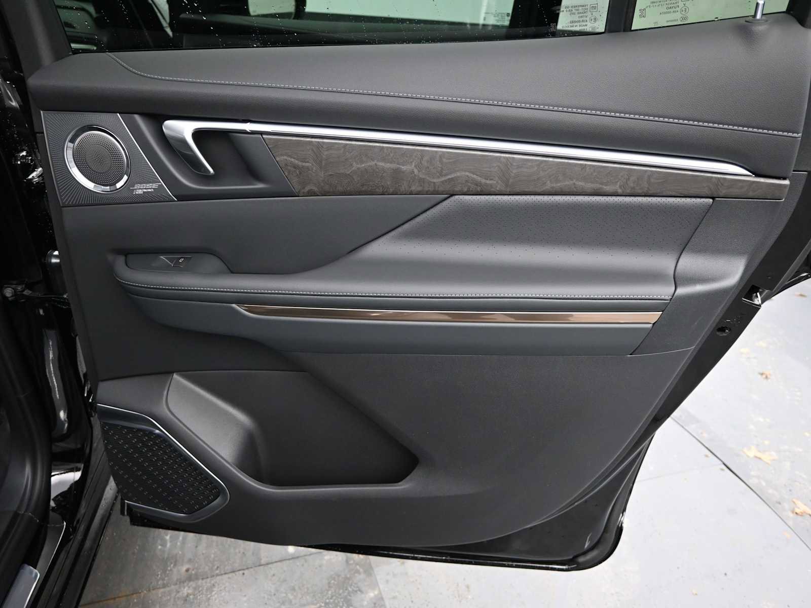 New 2026 Buick Enclave Avenir w/ Super Cruise Package image 22